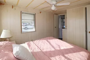 116 W St Johns Wy, Apollo Beach, FL 33572 - Photo 9