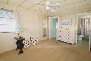 116 W St Johns Wy, Apollo Beach, FL 33572 - Photo 15