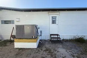 116 W St Johns Wy, Apollo Beach, FL 33572 - Photo 17