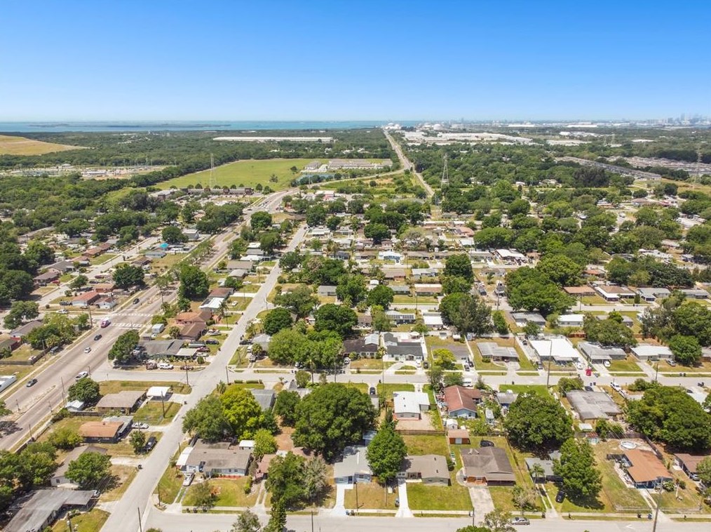 5207 84th St, Tampa FL 33619-7116 exterior