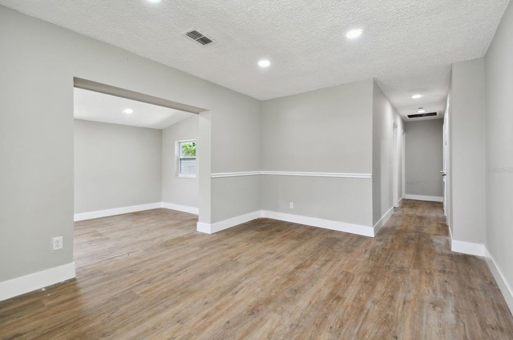 5207 84th St, Tampa FL 33619-7116 exterior