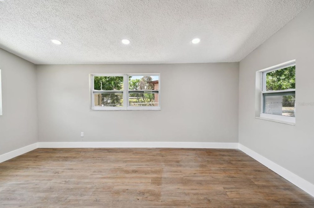 5207 84th St, Tampa FL 33619-7116 exterior