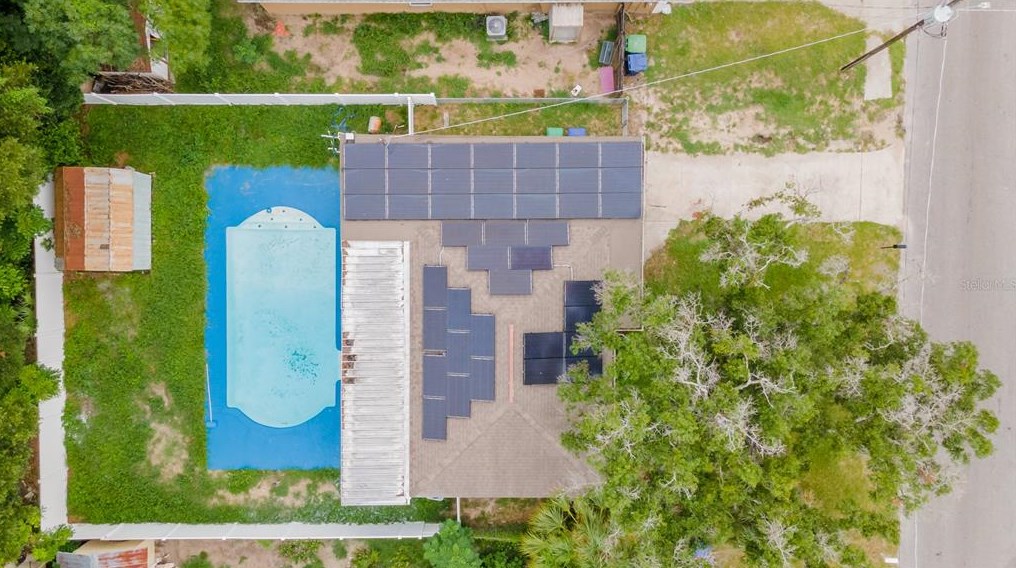 11205 Annette Ave, Tampa FL  33612-5710 exterior