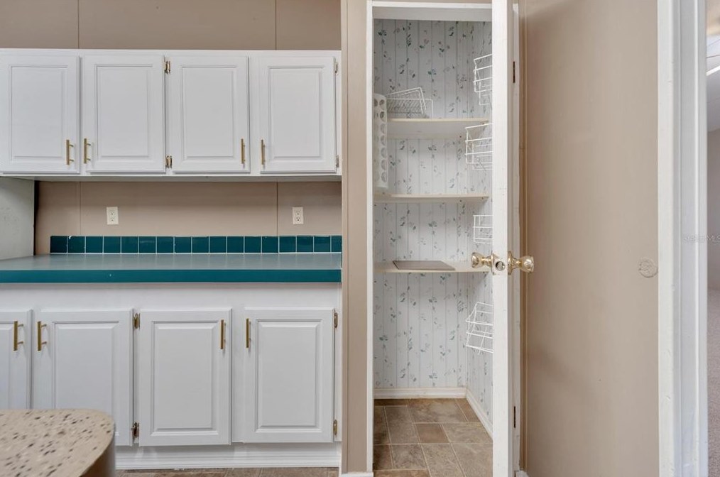 6029 Bob Head Rd, Plant City FL  33565-4916 exterior