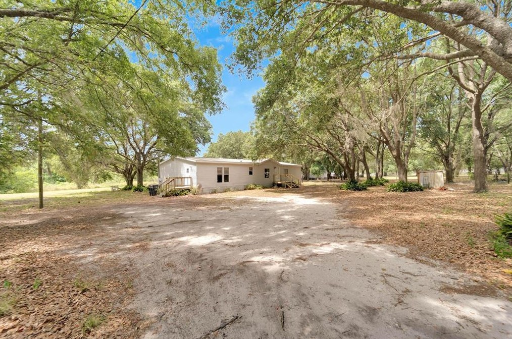 6029 Bob Head Rd, Plant City FL  33565-4916 exterior