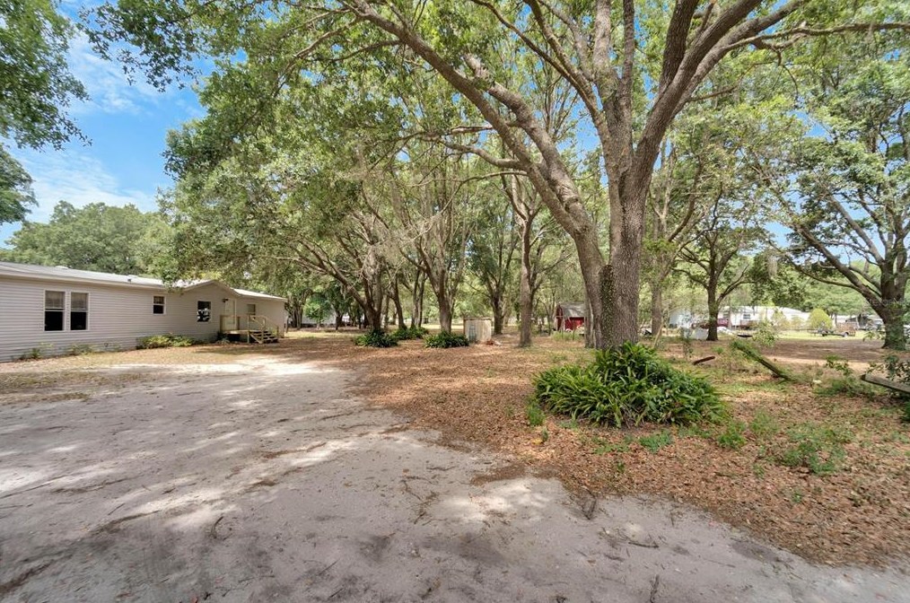 6029 Bob Head Rd, Plant City FL  33565-4916 exterior