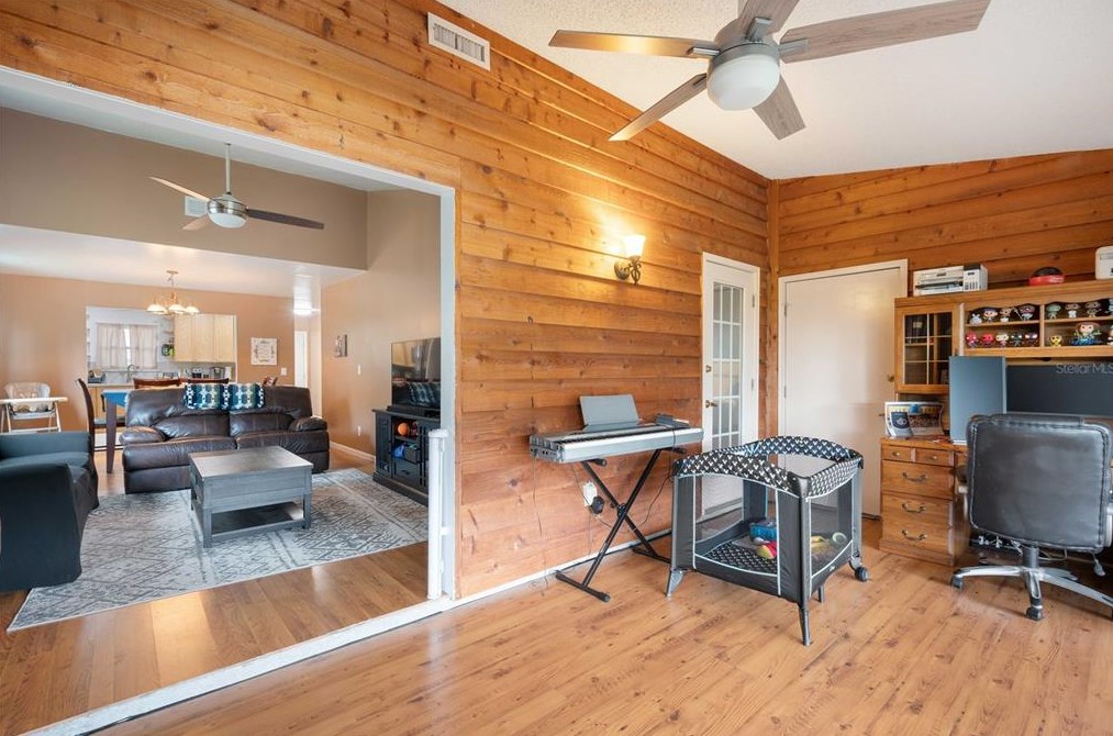 35138 Whispering Oaks Blvd, Dade City FL  33523-8961 exterior