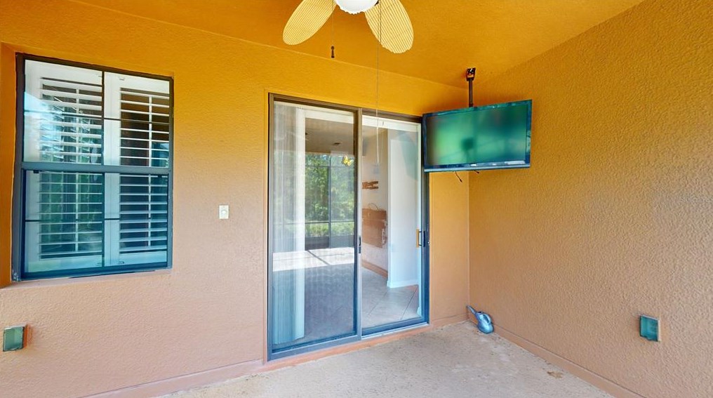 724 Grand Canal Dr, Kissimmee FL 34759-4356 exterior