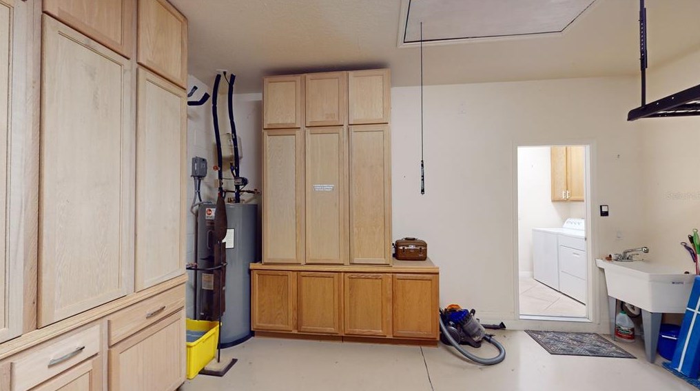 724 Grand Canal Dr, Kissimmee FL 34759-4356 exterior