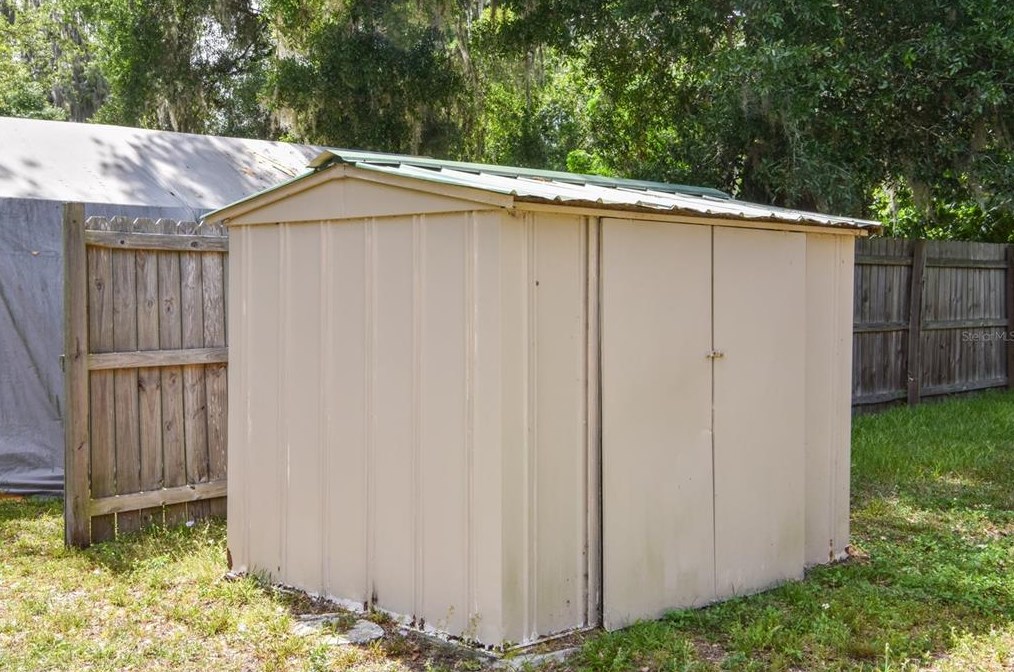 10820 Gobbler Dr, Floral City FL  34436-5505 exterior