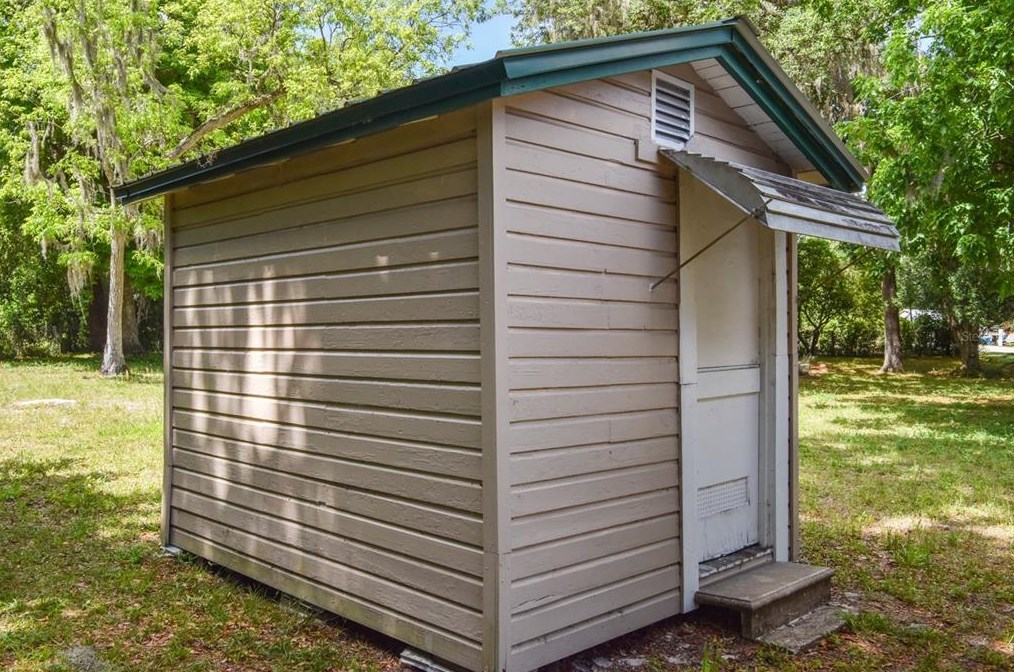 10820 Gobbler Dr, Floral City FL  34436-5505 exterior