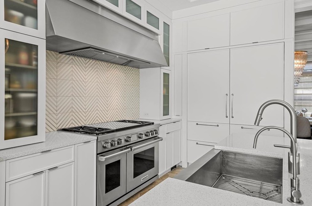 4919 Melrose Ave, Tampa FL 33629-5527 exterior