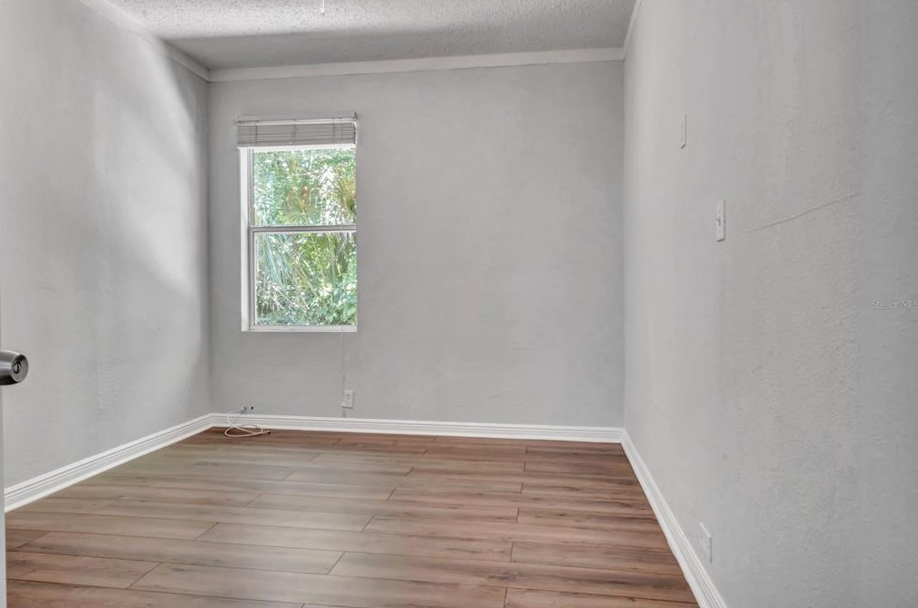 3005 Douglas St, Tampa FL  33607-1215 exterior