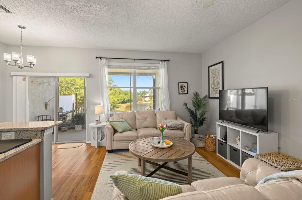 522 Black Lion Dr, Saint Petersburg FL  33716-3472 exterior