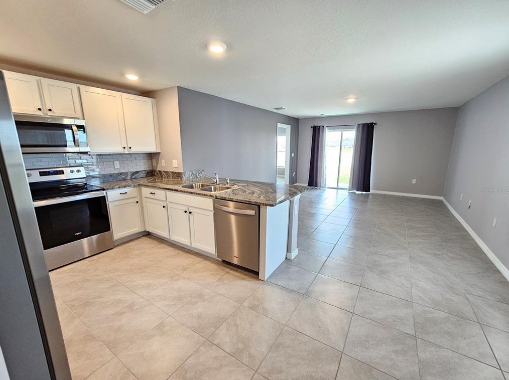 16851 Delia St, Wimauma FL  33598 exterior