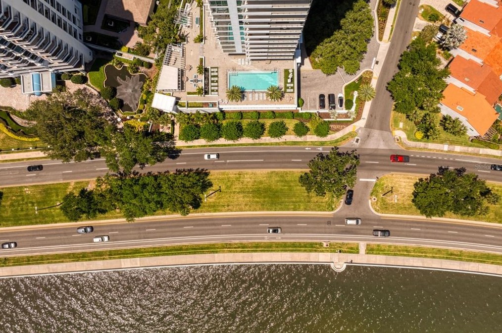 3401 Bayshore Blvd, Tampa FL 33629-8802 exterior