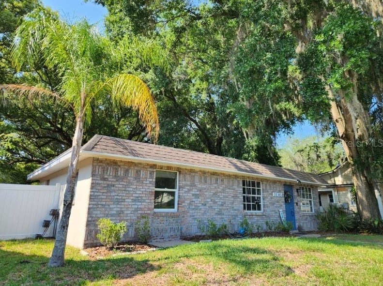 38145 5th Ave, Zephyrhills FL  33542-4974 exterior
