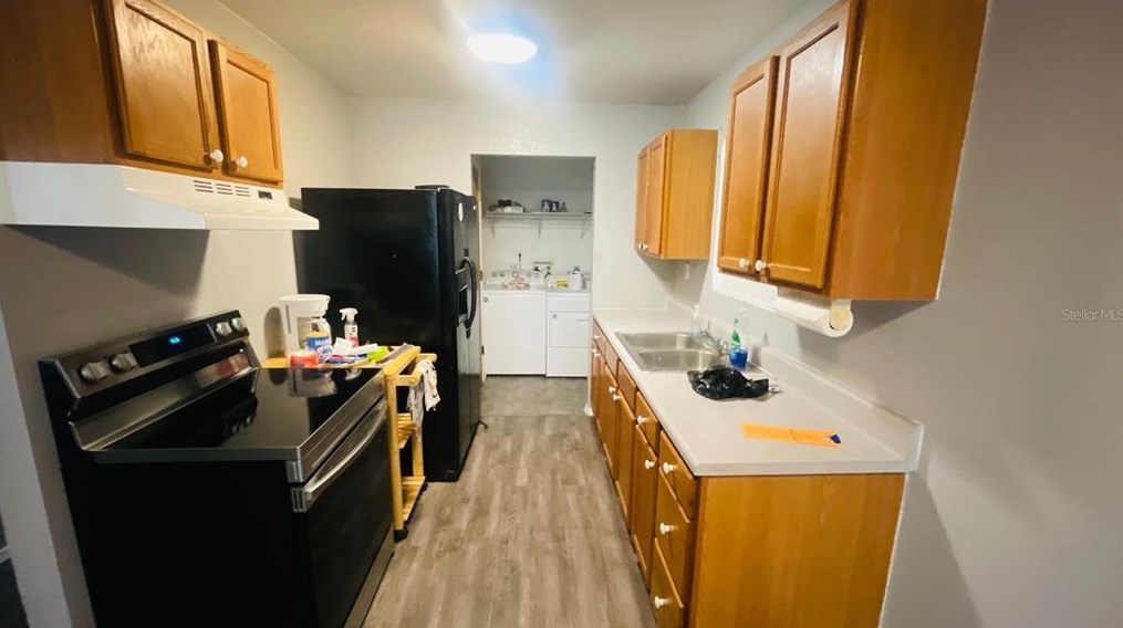 6929 Comanche Ave, Tampa FL 33634-4943 exterior