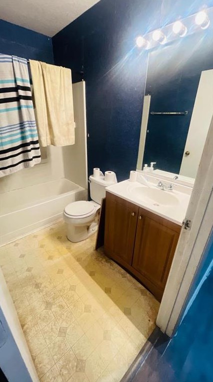 6929 Comanche Ave, Tampa FL 33634-4943 exterior