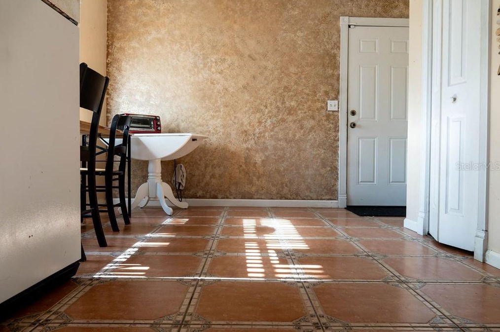 1424 Murillo Loop, Ruskin FL  33570-4913 exterior