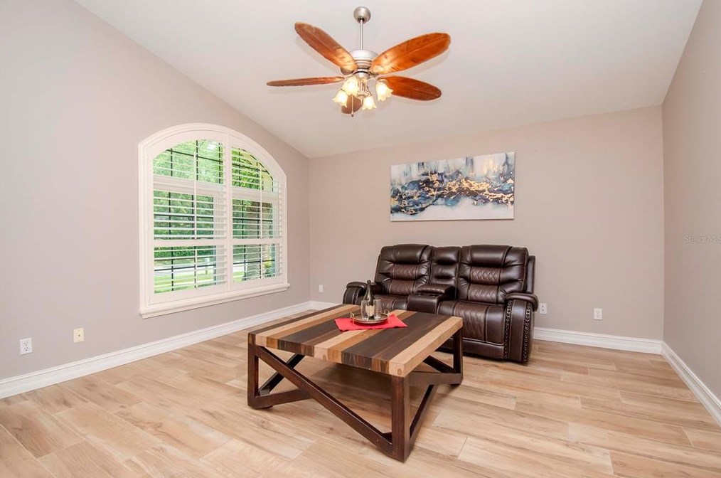 18806 Chemille Dr, Lutz FL  33558-2843 exterior