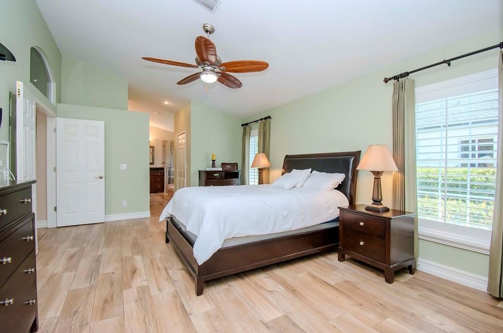 18806 Chemille Dr, Lutz FL  33558-2843 exterior