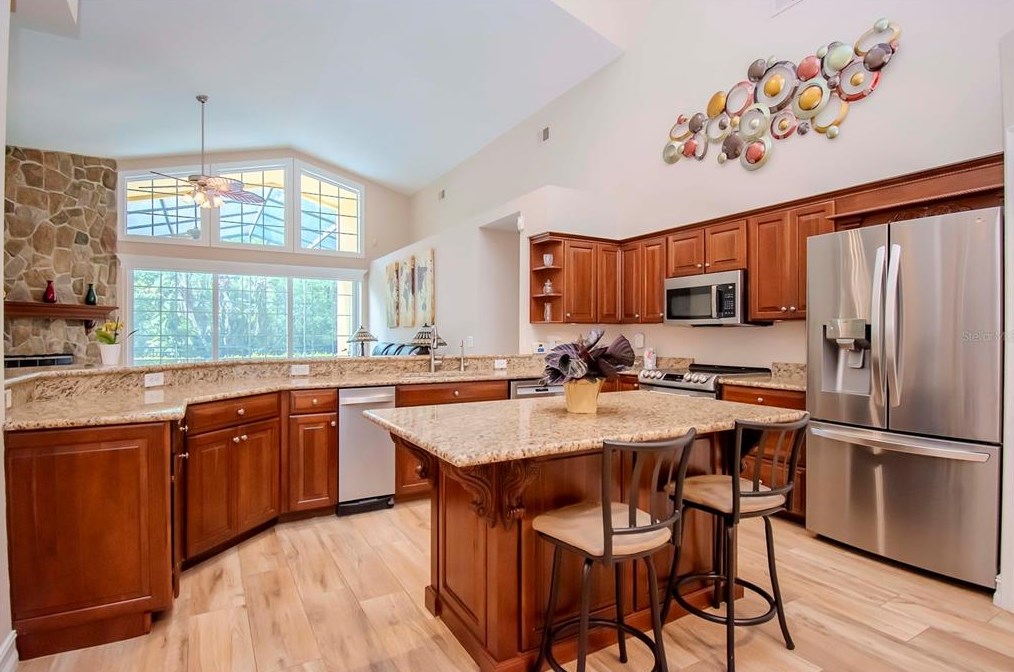 18806 Chemille Dr, Lutz FL  33558-2843 exterior