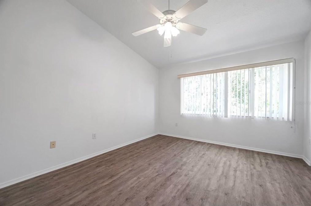 30233 Lacledes Ln, Zephyrhills FL  33543-7655 exterior