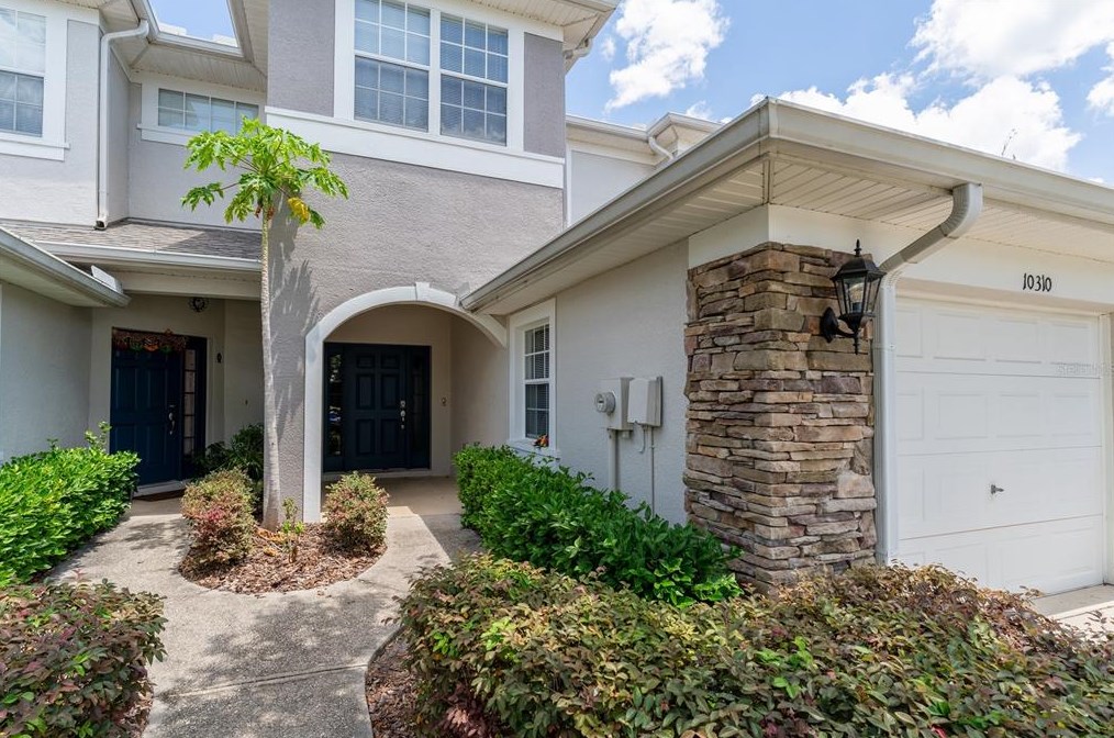 10310 Stone Moss Ave, Tampa FL 33647-3533 exterior