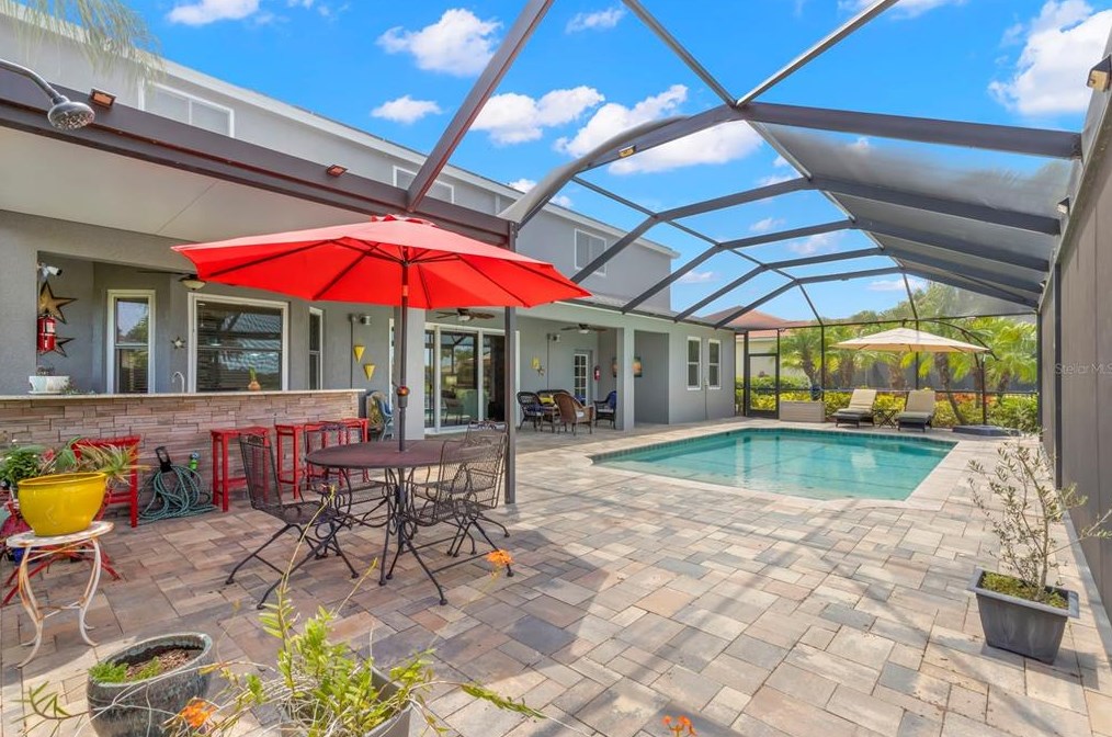 212 Royal Bonnet Dr, Ruskin FL  33572-3506 exterior