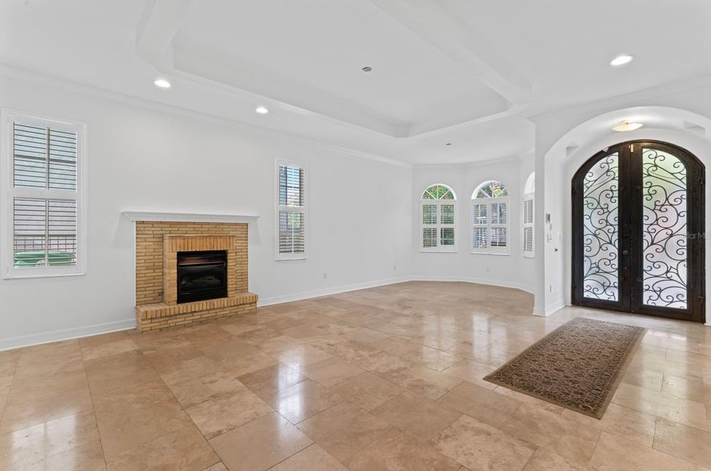 1102 Moody Ave, Tampa FL  33629-4725 exterior