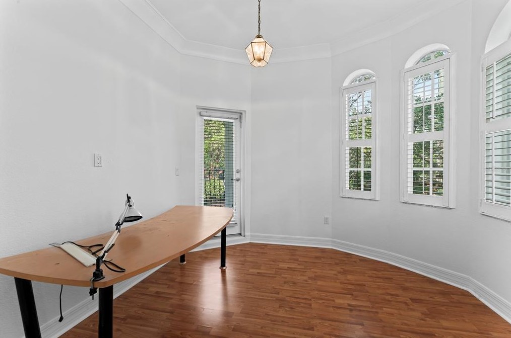 1102 Moody Ave, Tampa FL  33629-4725 exterior