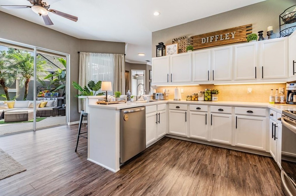 12228 Woodlands Cir, Dade City FL  33525-8287 exterior