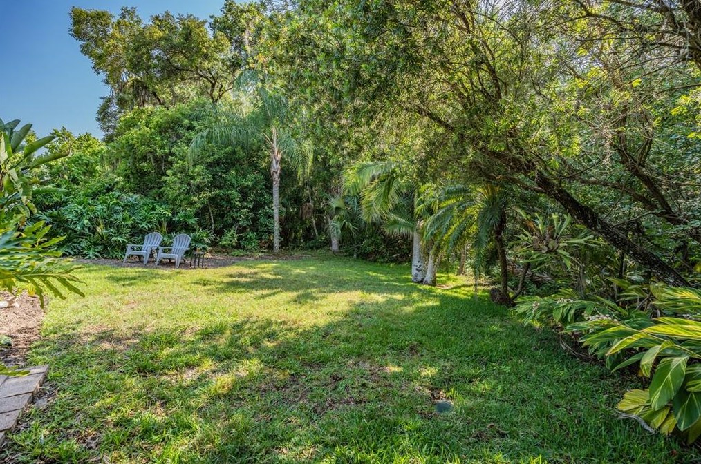 12228 Woodlands Cir, Dade City FL  33525-8287 exterior