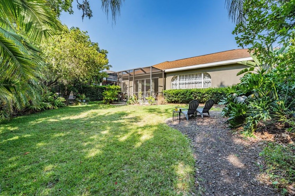 12228 Woodlands Cir, Dade City FL  33525-8287 exterior