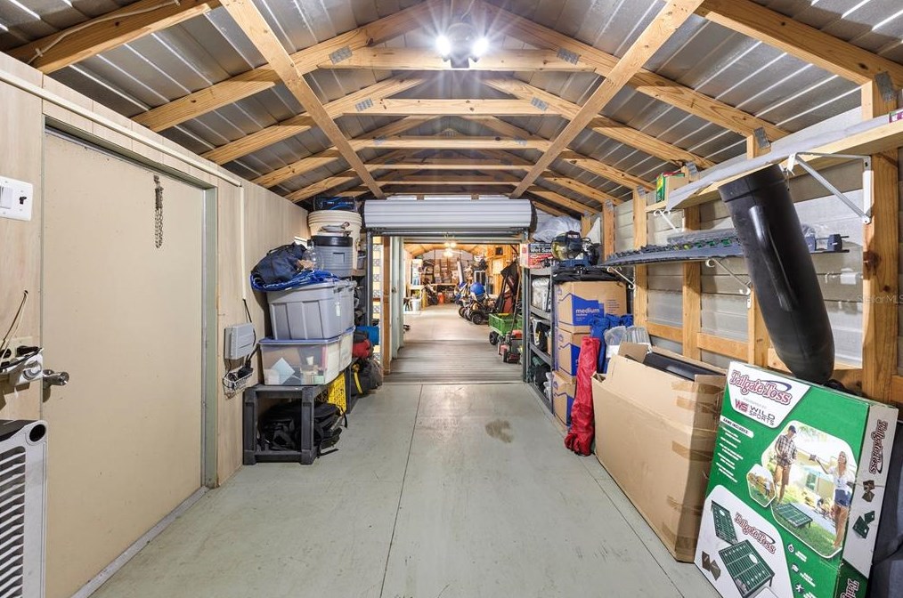 6207 Forestwood Dr, Lakeland FL 33811-2401 exterior