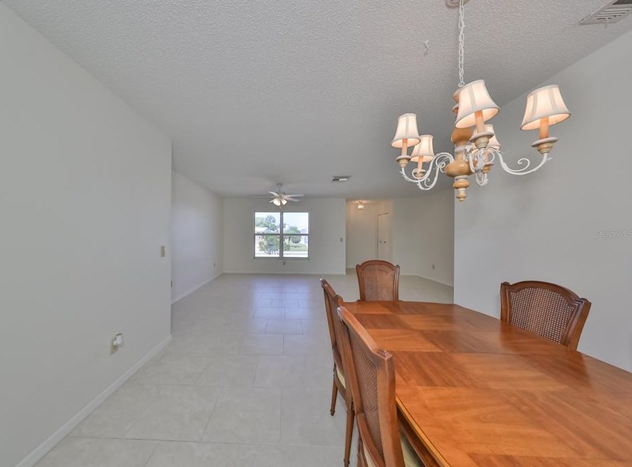 1023 Bluewater Dr, Ruskin FL  33573-6202 exterior