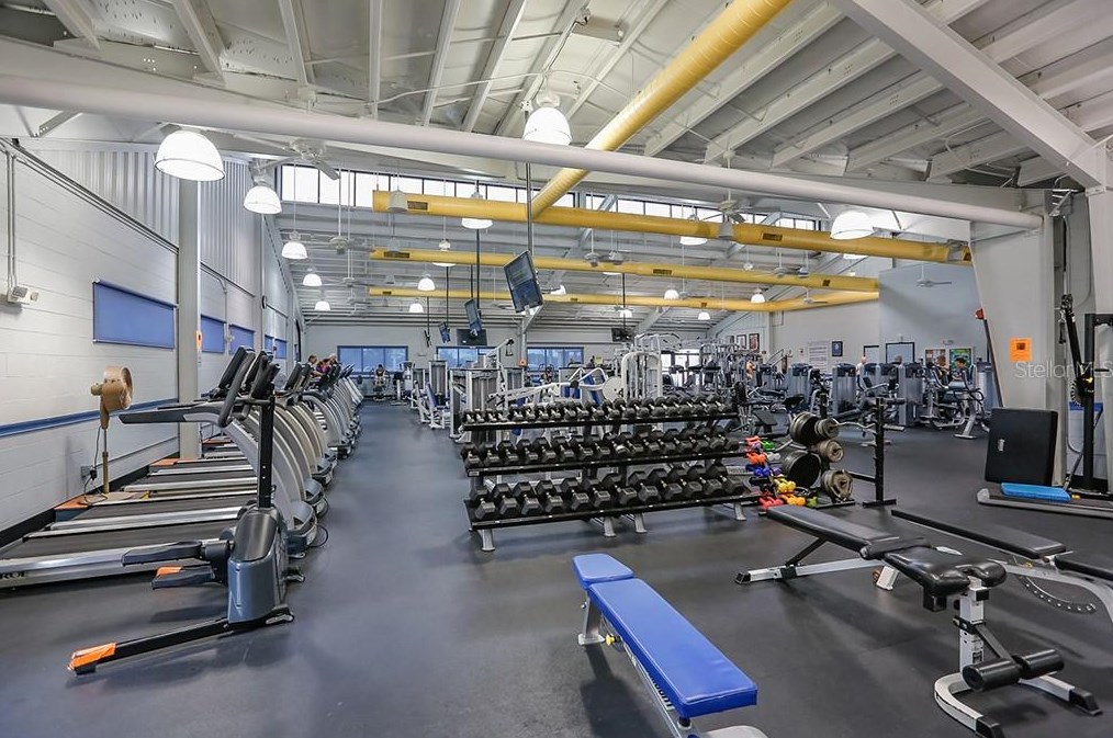 1023 Bluewater Dr, Ruskin FL  33573-6202 exterior