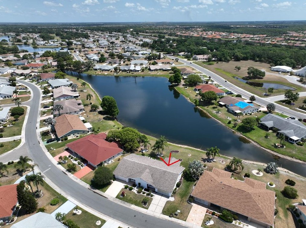 1023 Bluewater Dr, Ruskin FL  33573-6202 exterior