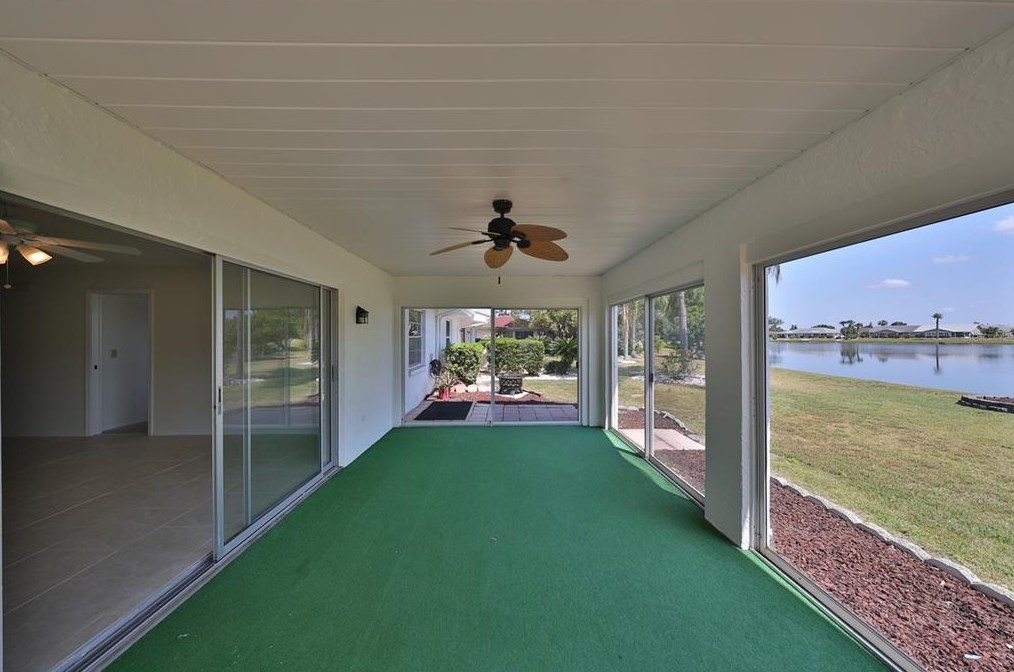 1023 Bluewater Dr, Ruskin FL  33573-6202 exterior