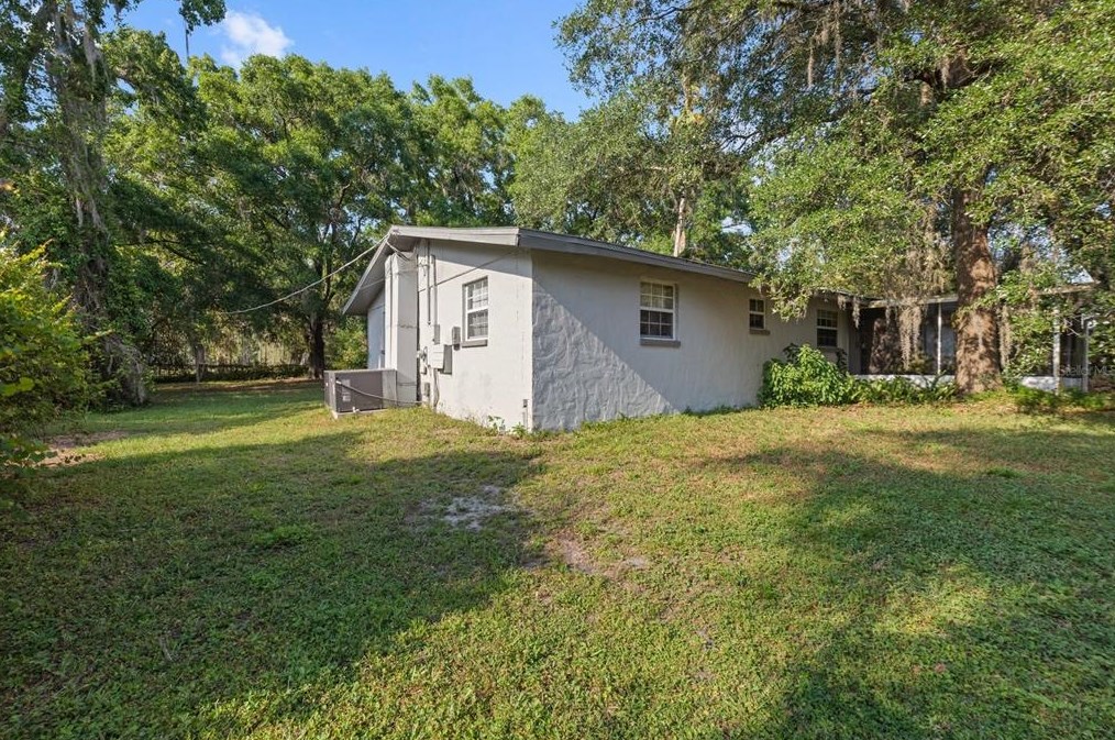 7803 Four Pines Rd, Plant City FL  33565-3129 exterior