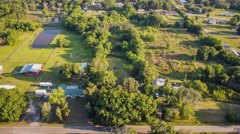 7803 Four Pines Rd, Plant City FL  33565-3129 exterior