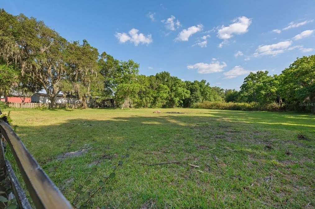 7803 Four Pines Rd, Plant City FL  33565-3129 exterior