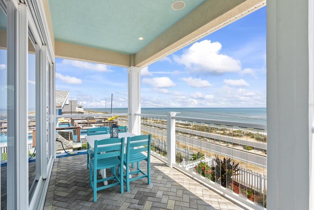 2032 Oceanshore Blvd, Flagler Beach FL  32136-2802 exterior