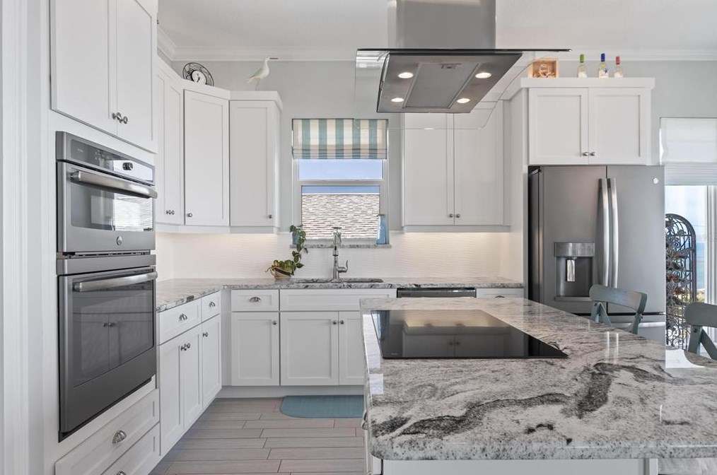 2032 Oceanshore Blvd, Flagler Beach FL  32136-2802 exterior