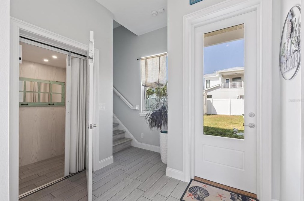 2032 Oceanshore Blvd, Flagler Beach FL  32136-2802 exterior