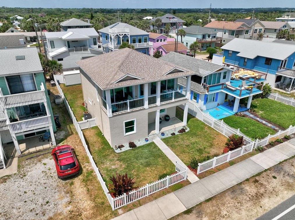 2032 Oceanshore Blvd, Flagler Beach FL  32136-2802 exterior