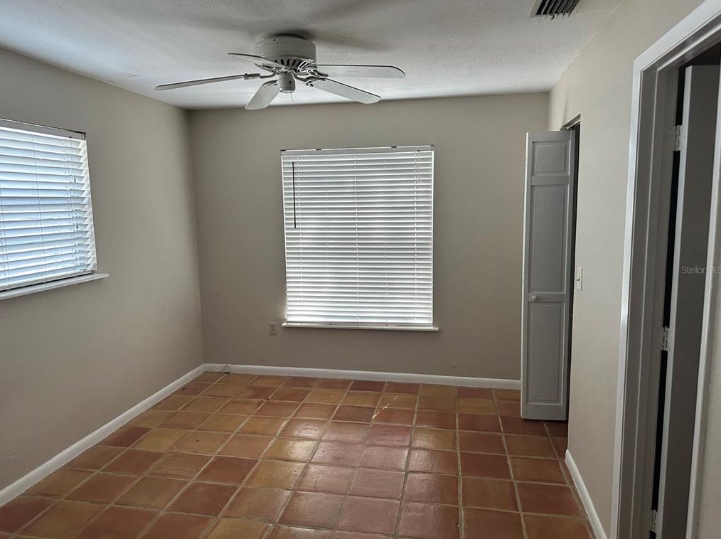 1312 Moody Ave, Tampa FL  33629-4737 exterior