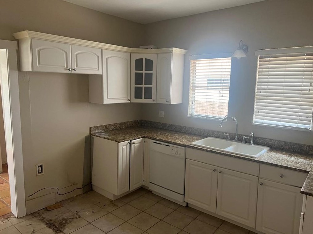 1312 Moody Ave, Tampa FL  33629-4737 exterior