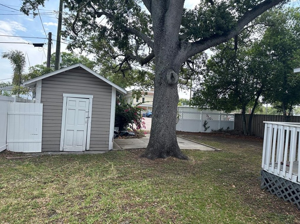 1312 Moody Ave, Tampa FL  33629-4737 exterior